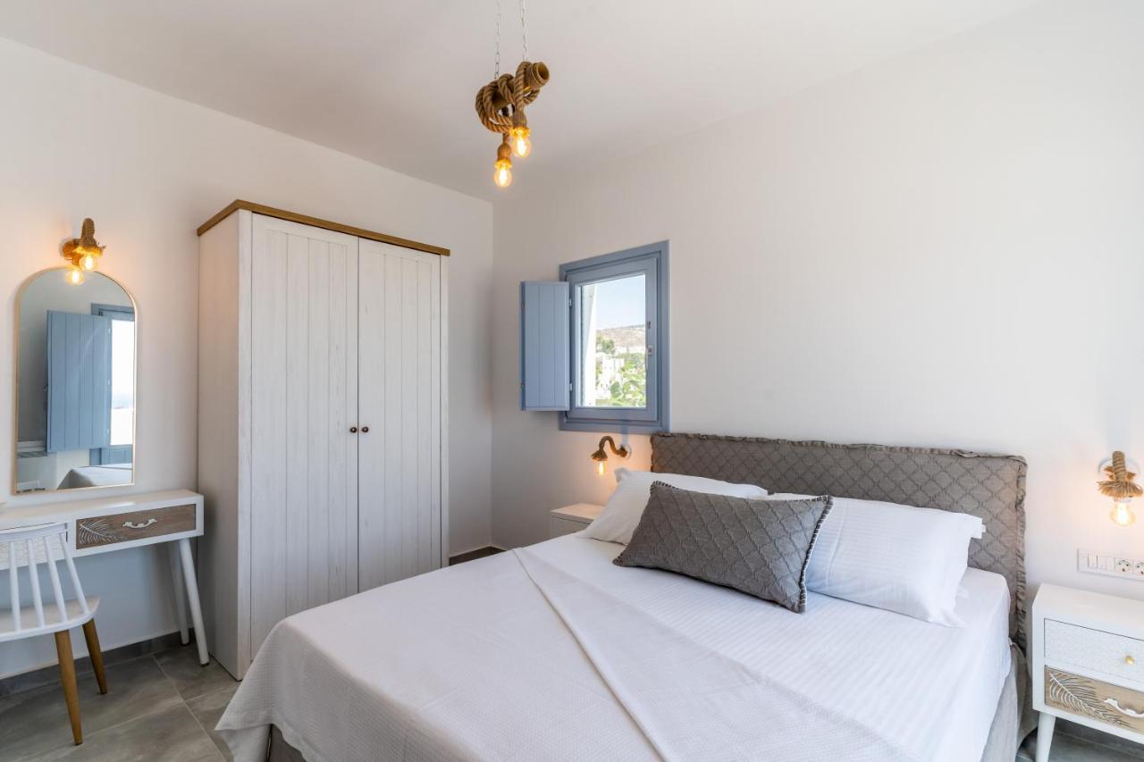 Santorossa Luxury Villas Εμπορειό Εξωτερικό φωτογραφία