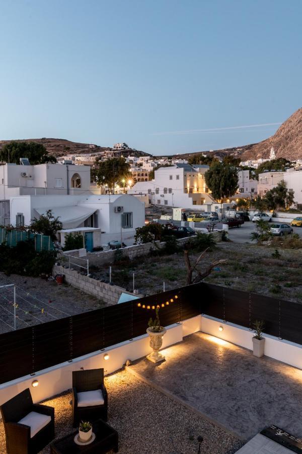 Santorossa Luxury Villas Εμπορειό Εξωτερικό φωτογραφία
